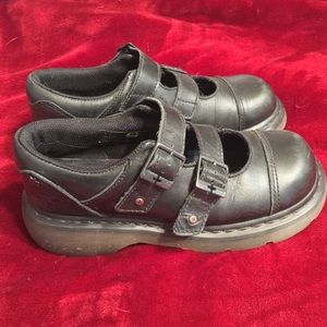 Dr. Martens 'Amanda' Mary Janes